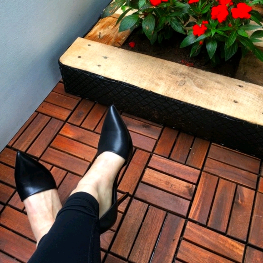 GORGEOUS Vince. Black Claire Heels | 8.5 |